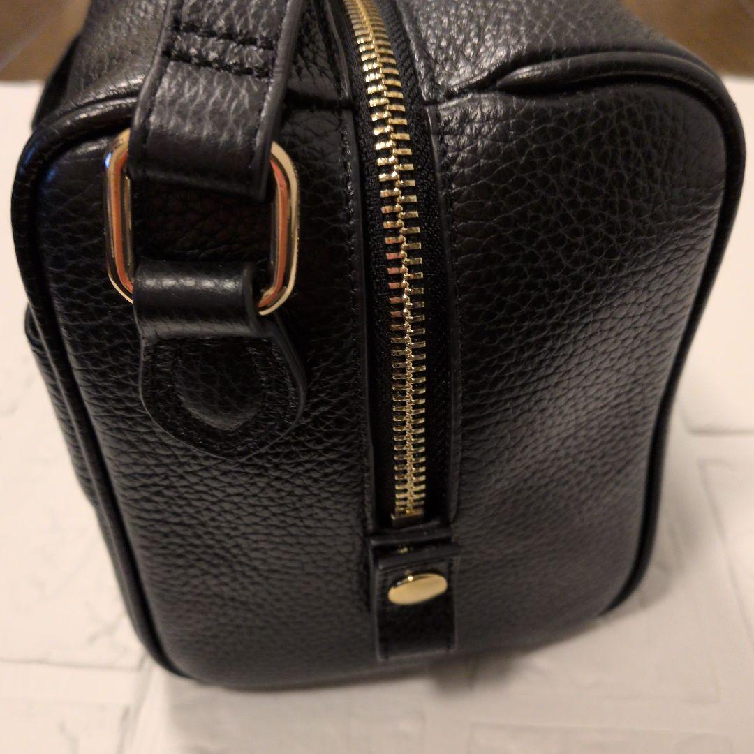 【美品】千秋プロデュースショルダーバッグ（黒）