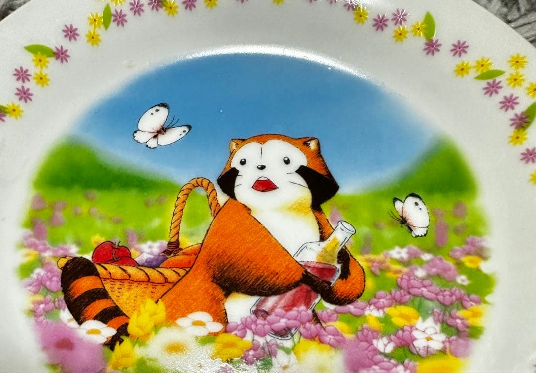 非売品】「世界名作劇場」お皿 あらいぐまラスカル・花畑プレート1枚