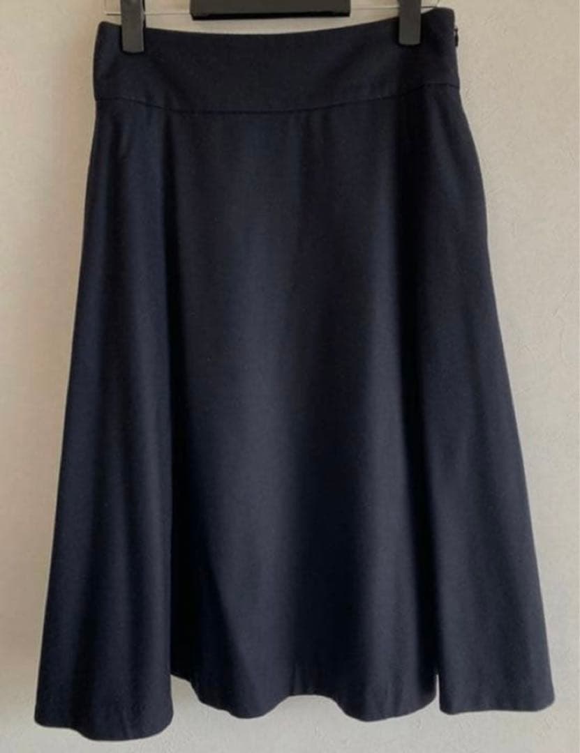 マーガレットハウエル フレアスカート　ブラックⅢ 美品