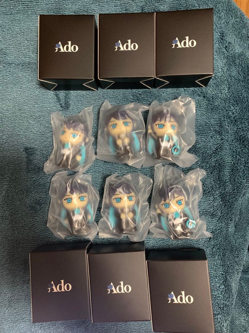 Ado どこでもAdo ミニフィギュア 3種 コンプリート 2セット 会場限定品】Ado どこでもAdo ミニフィギュア 3種 コンプリート｜Yahoo