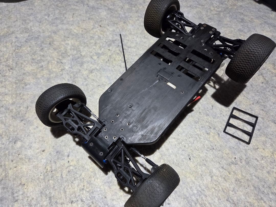 Yokomo B-MAX4 4WD バギー