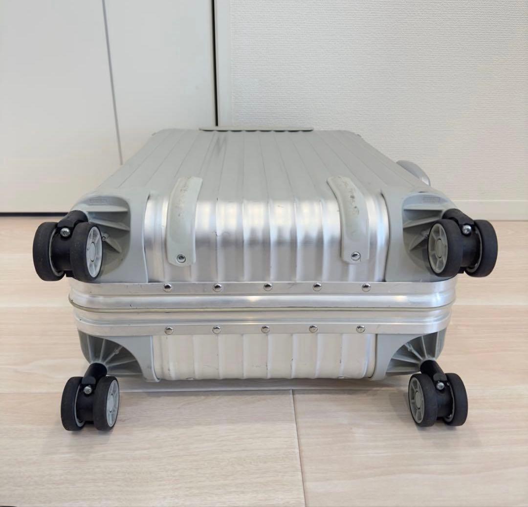 RIMOWA TOPAS 32L マルチホイール 機内持ち込み可能 廃盤品 - メルカリ