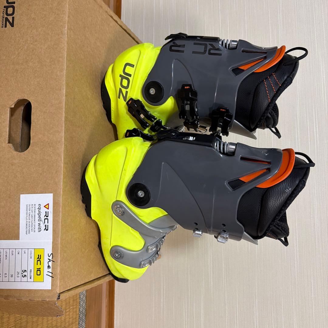 UPZ スノーボードブーツ RCR