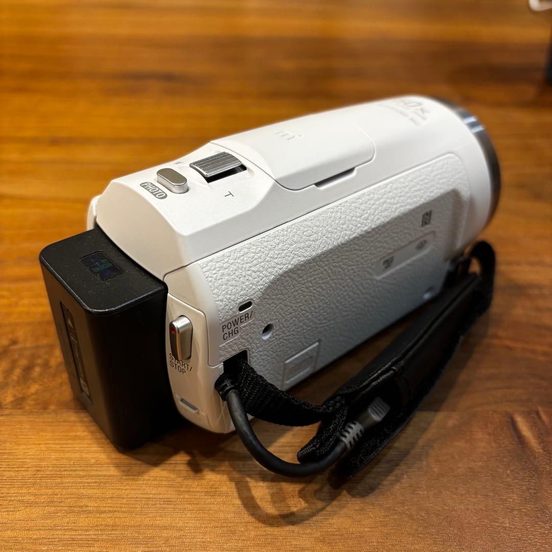 【未使用に近い】【SONY】ハンディカメラ HDR-CX680