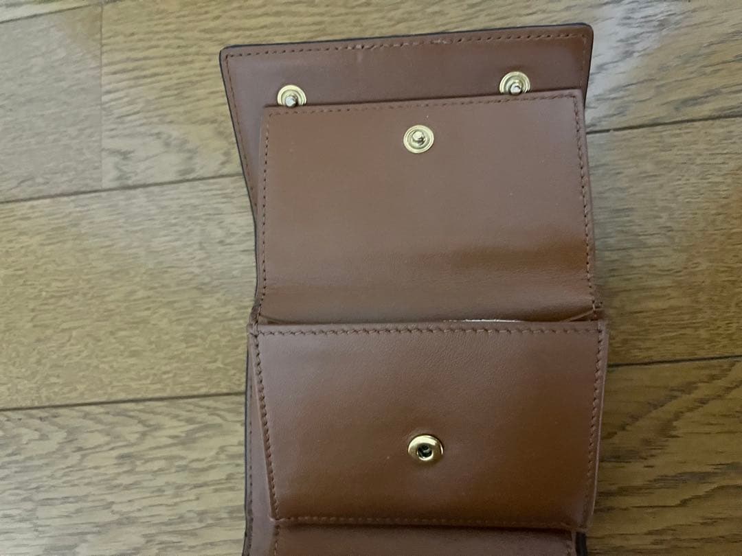 CELINE 三つ折り財布 ダークブラウン レザー CELINE トリオンフ 三