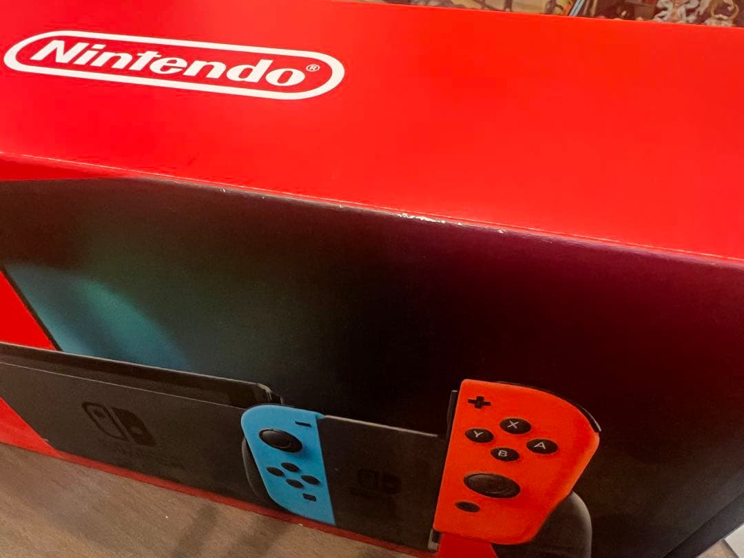 Nintendo Switch 本体 青/赤 Joy-Con付き　SD付き