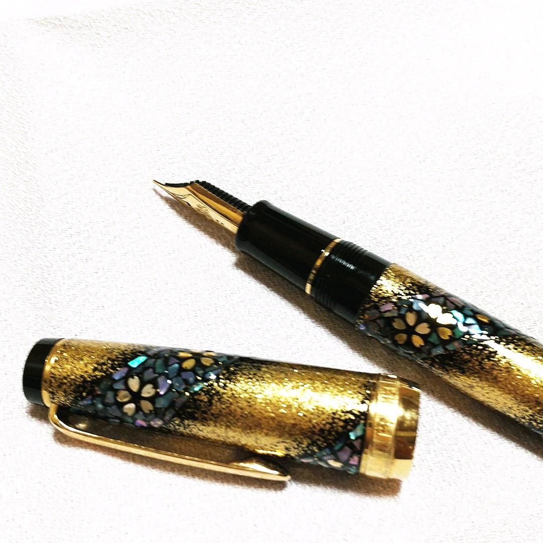 内閣総理大臣特別慰労万年筆螺鈿蒔絵セーラー
