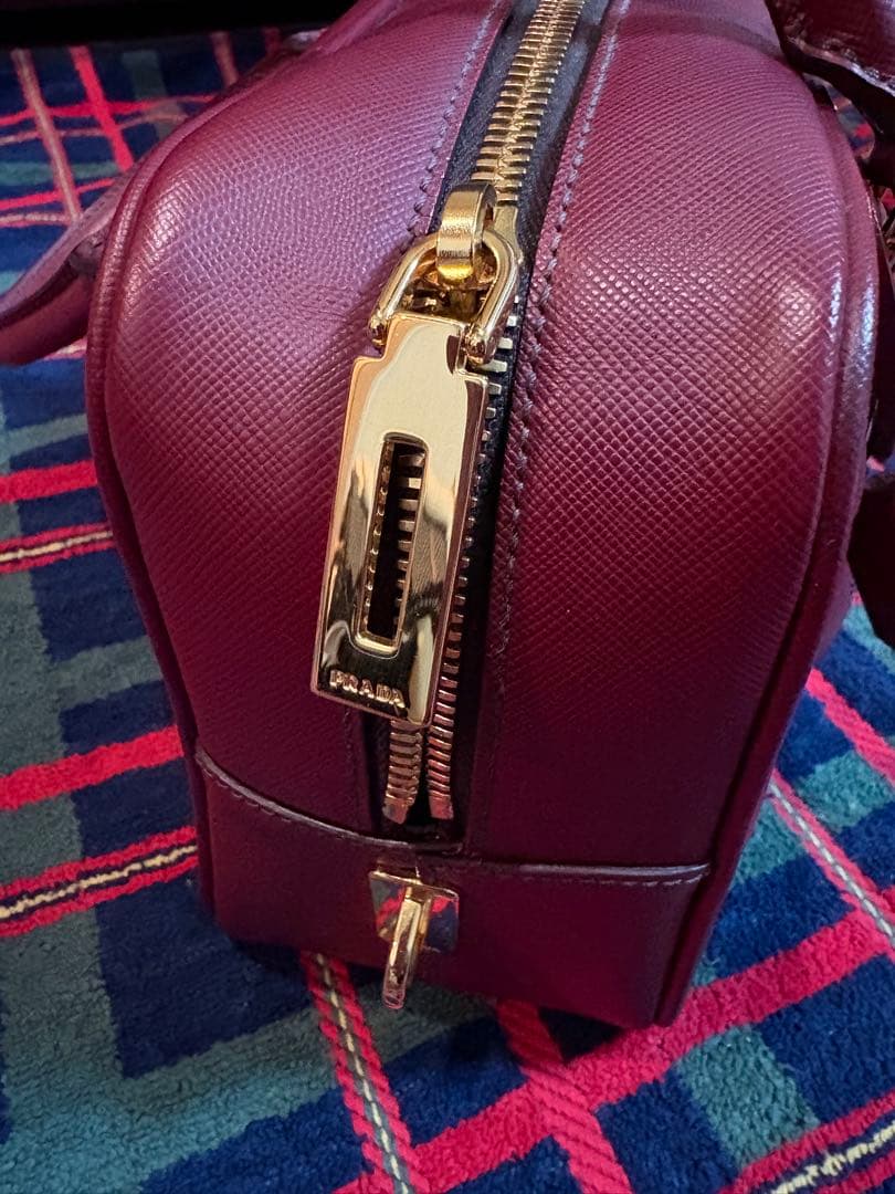極美品☆　プラダ　ハンドバッグ　サフィアーノ　ラクス　ボストン