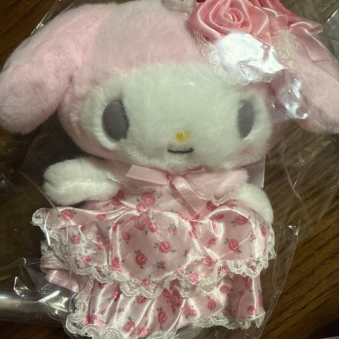 新品　レディマイメロディ　マスコットホルダー　サンリオ　マイメロ　バースデー