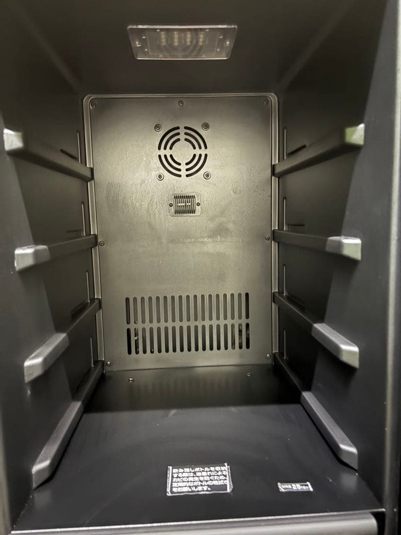 こうじさくら製作所のワインセラー「FURNIELSAB-90G(PB)」