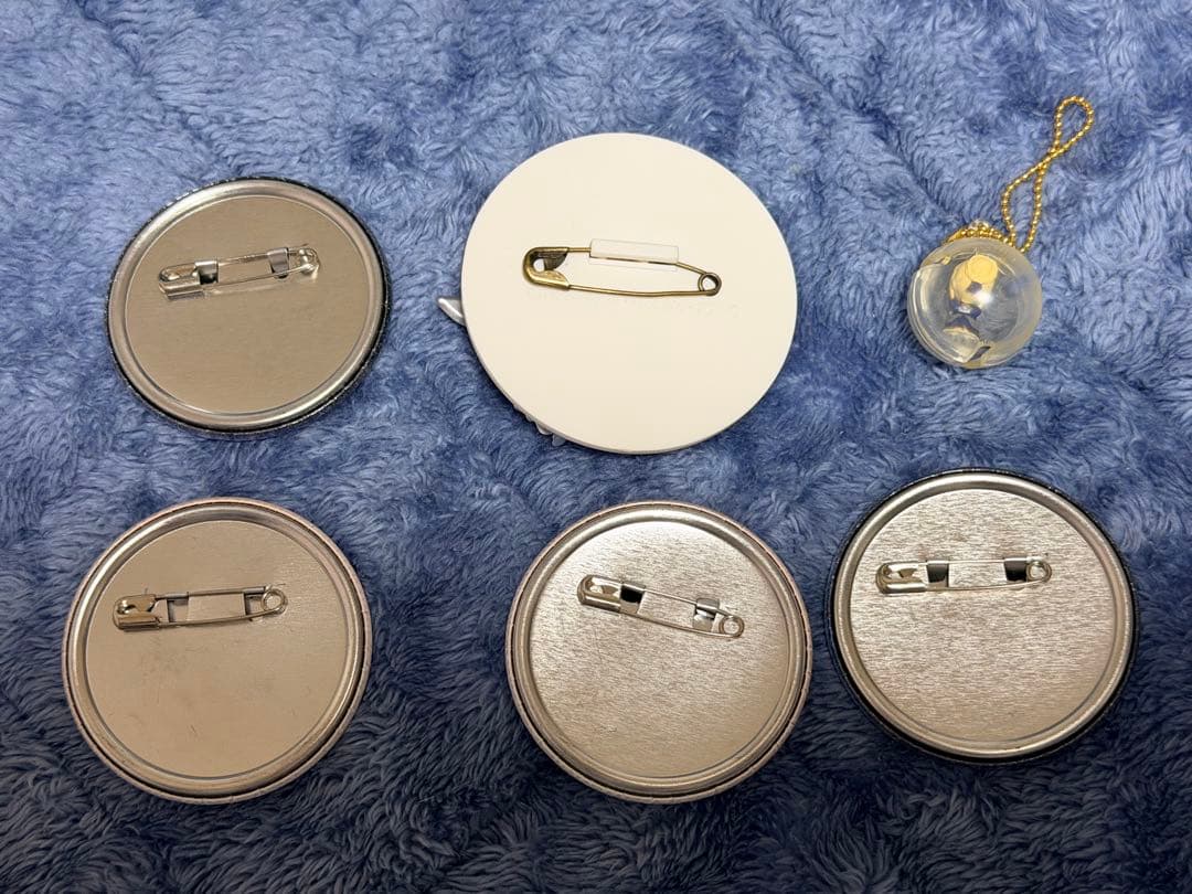 公*o様 fate FGO ストラップ　缶バッジ　チャーム　30点まとめセット