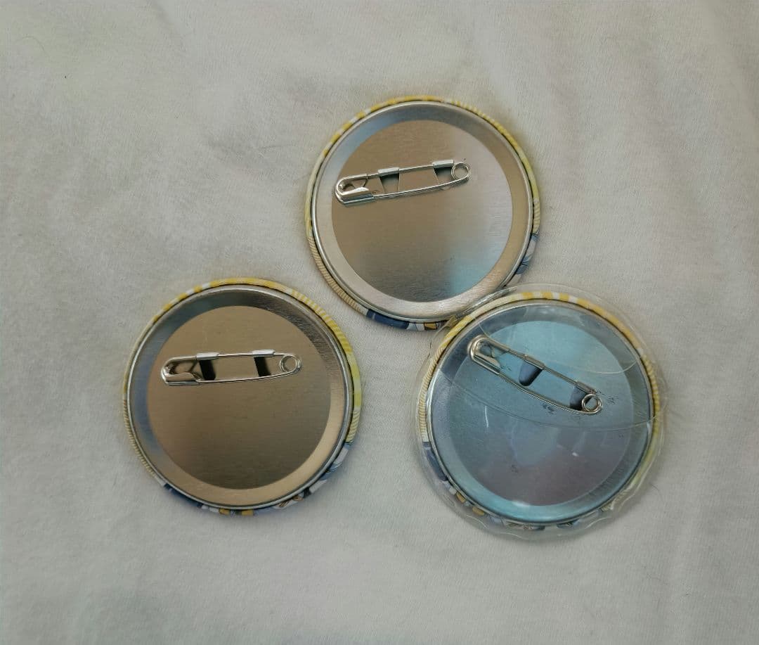 すとぷり　るぅと　缶バッチ　2022　summer 等身　王子様　白衣装