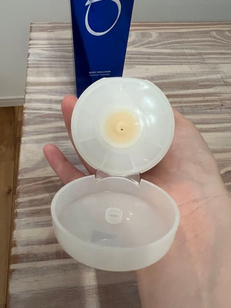 ゼオスキン　ZO SKIN HEALTH BODY EMULSION 240mL