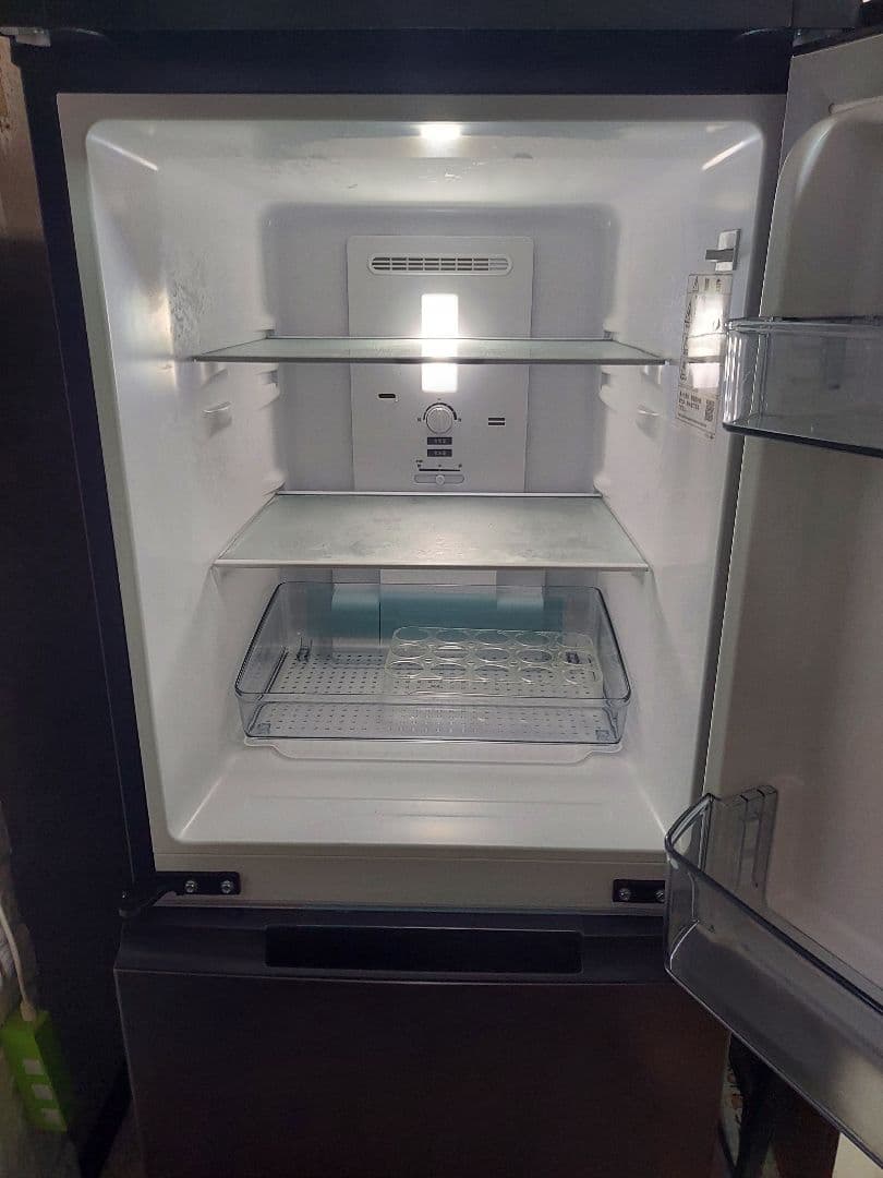 【極美品】2024年製 SHARP 冷蔵庫 SJ-D15K-H 152L
