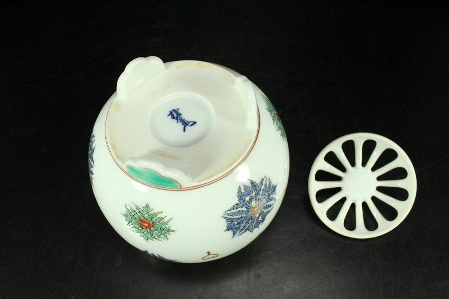 十三代 酒井田 柿右衛門 作 香炉 共箱(K-A999) 酒井田