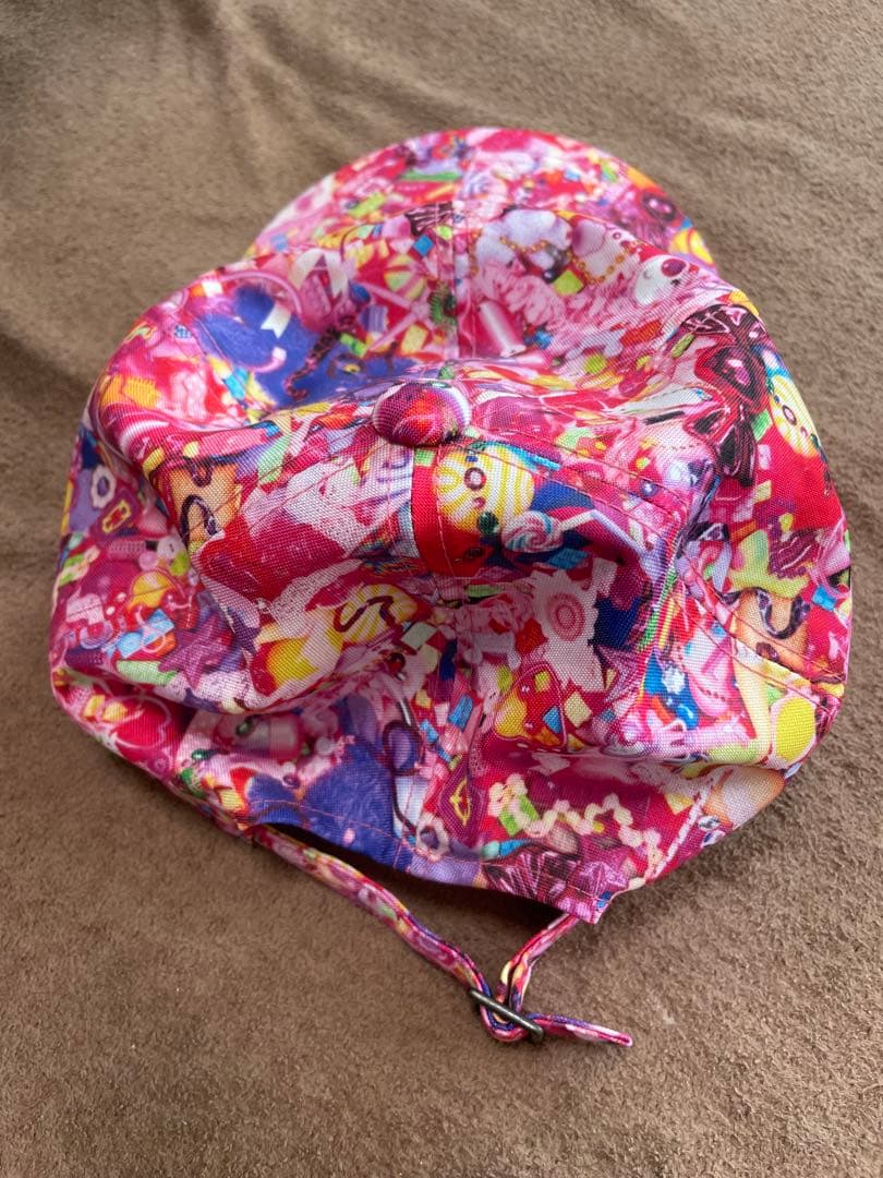 6%DOKIDOKI キャップとブックとDVD