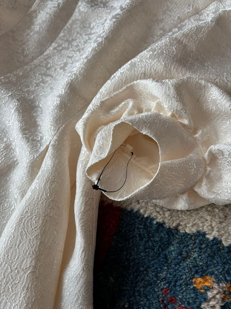 新品　etoll. フラワージャガードセットアップドレス ペプラム　スカート