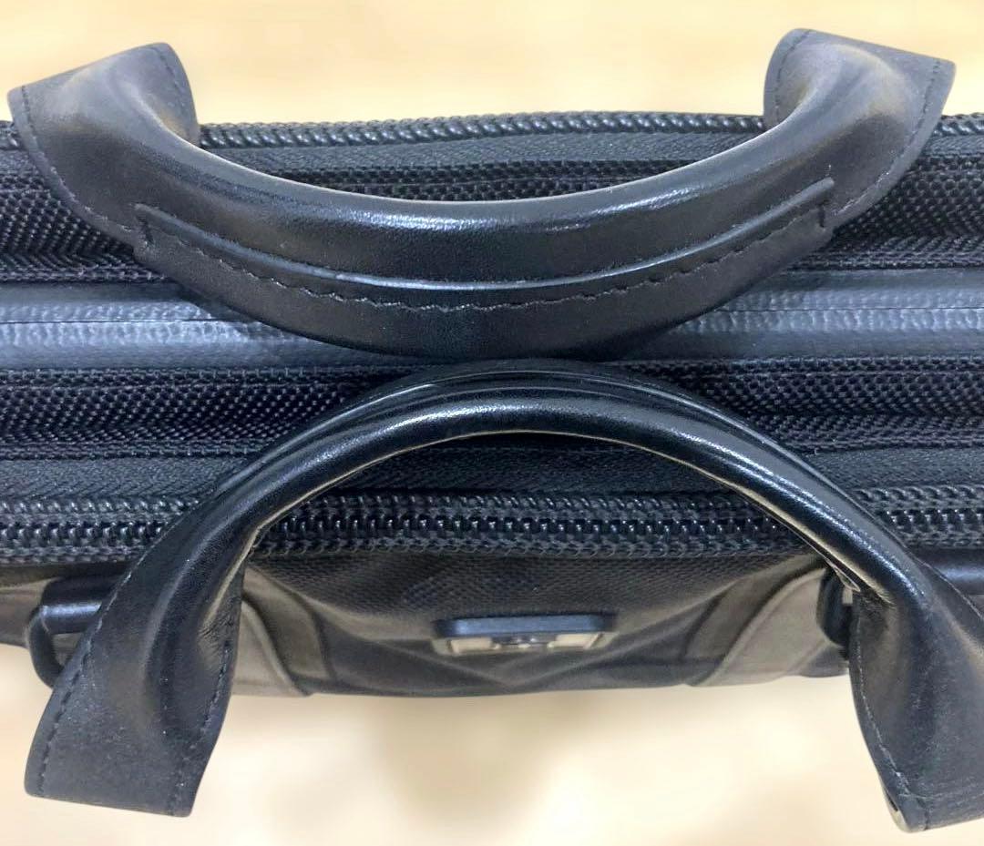 VICTORINOX ヴィクトリノックス　LASALLE 13 ラサール13