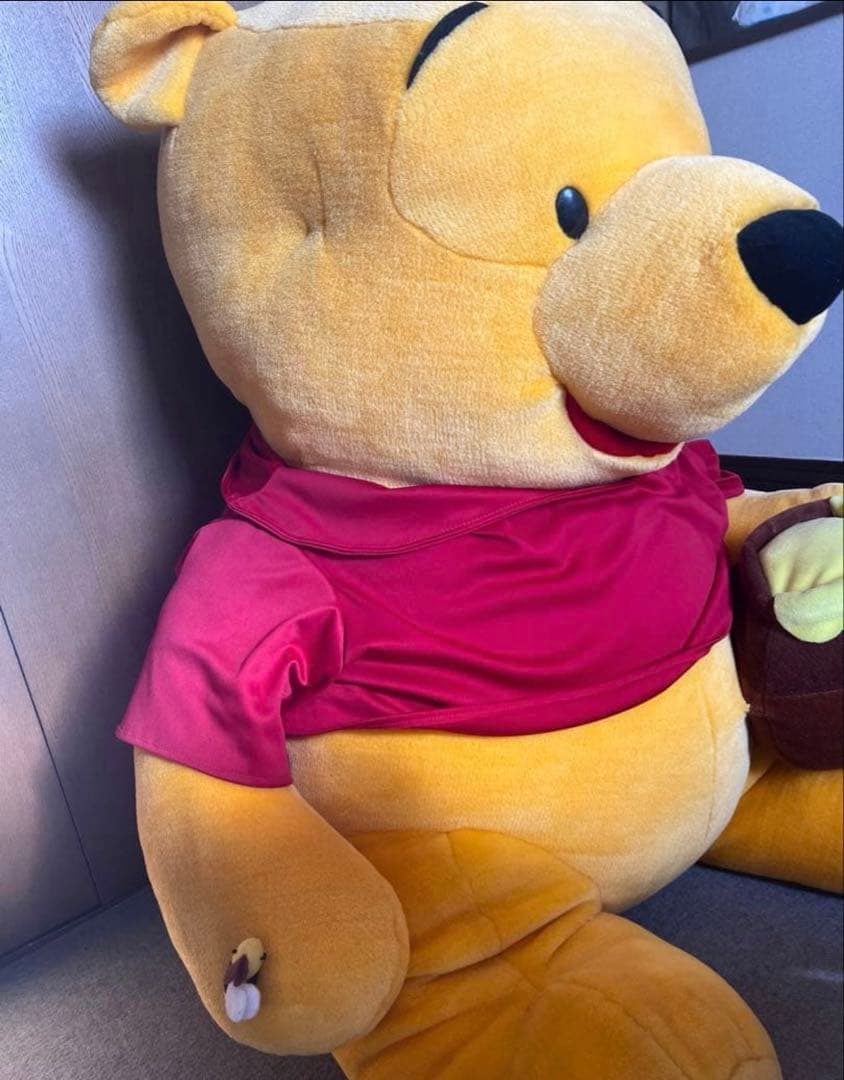 くまのプーさん　超超特大ビックサイズ　ぬいぐるみ