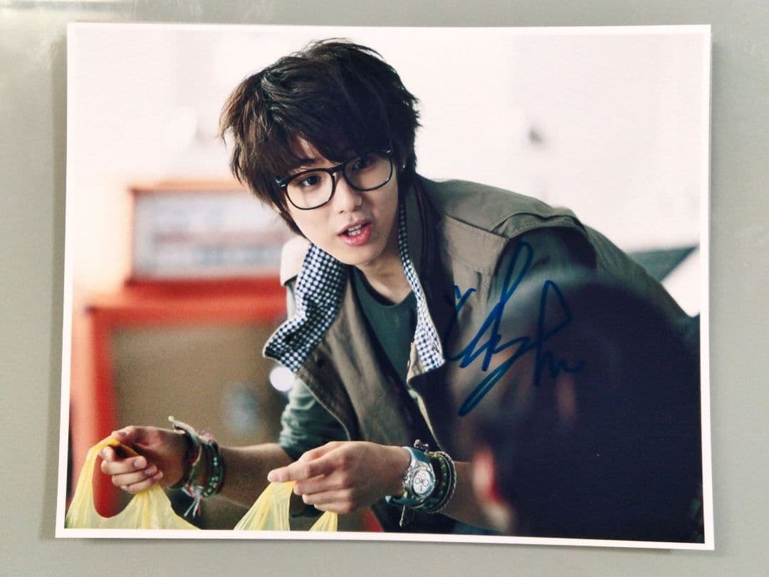 ミ・ニョク直筆サイン入り超 特大写真…Min-Hyuk…モンスターエックス…