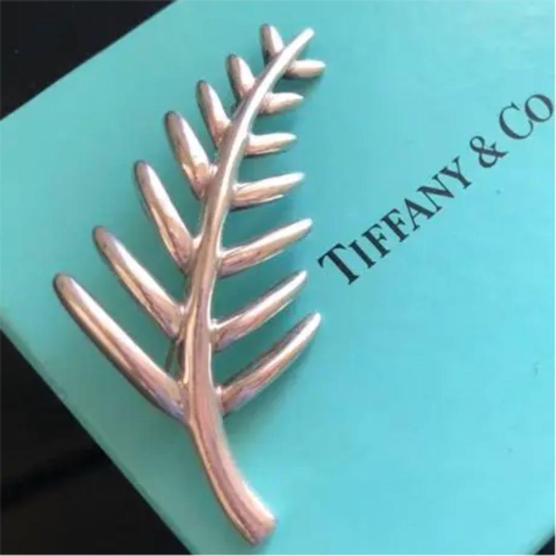 ティファニー リーフブローチ シルバー925 ティファニー銀座本店にて