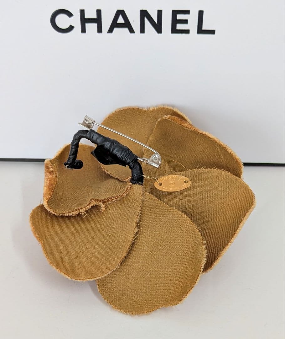 CHANEL シャネル カメリア コサージュ ピンブローチ ベロア キャメル