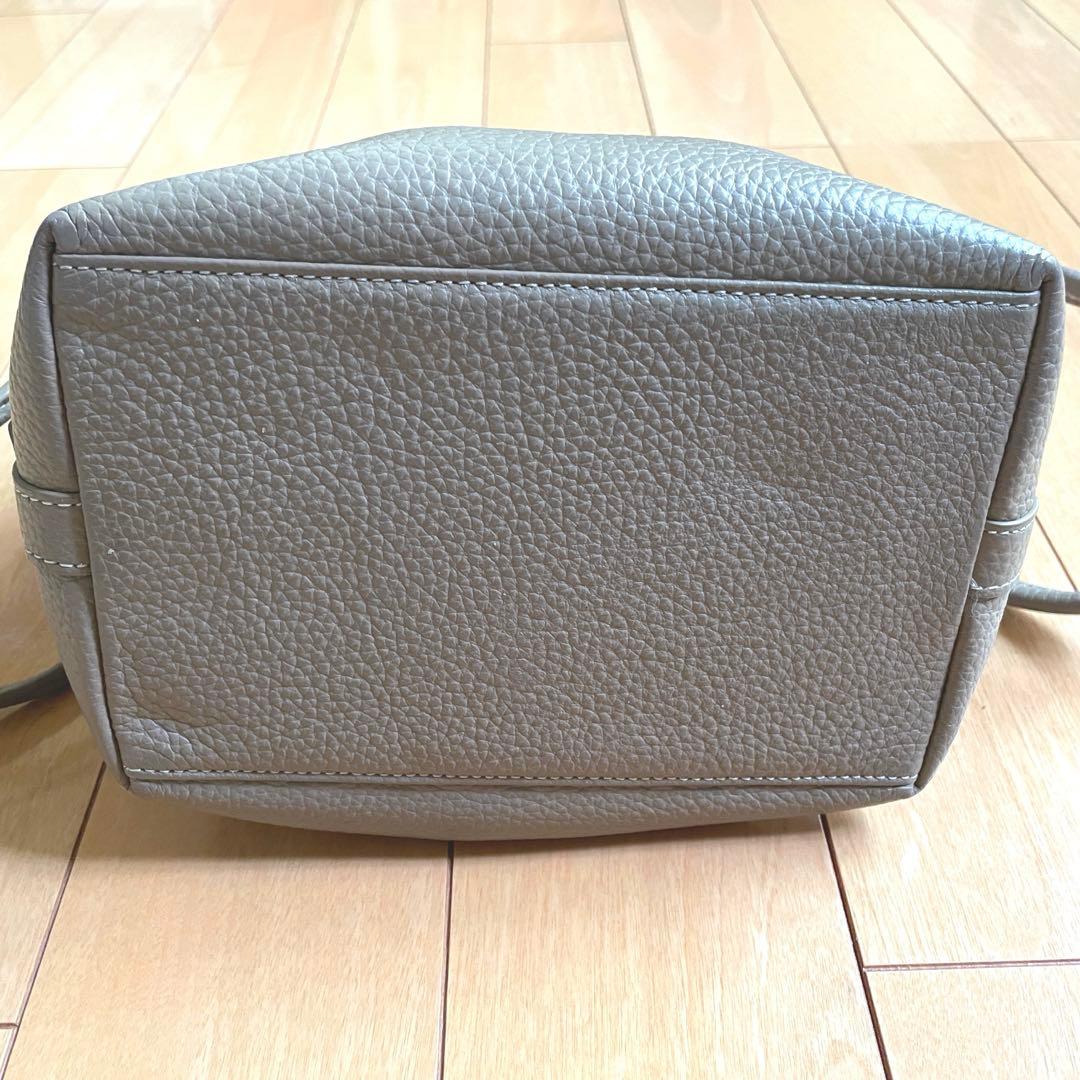 VASIC ボンド ミニ ハンドバッグ グレージュ