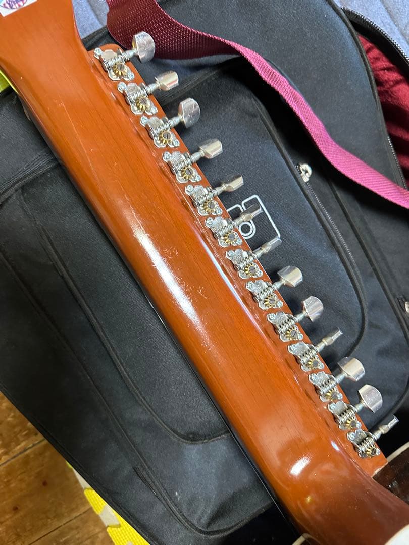 インド楽器 モハーンヴィーナ Mohan Veena アコースティックギター