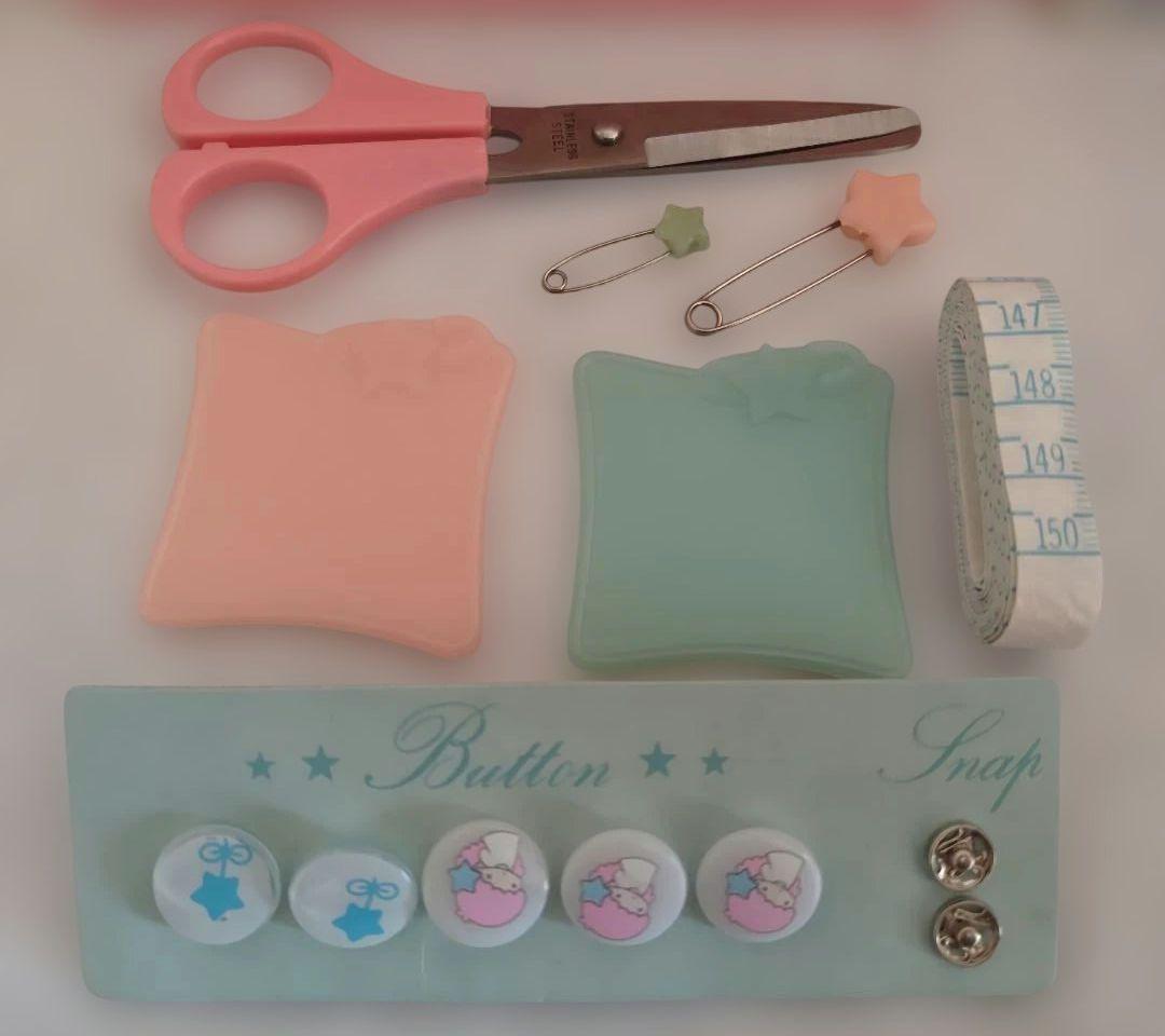 キキララ リトルツインスターズ　ソーイングセット　裁縫箱