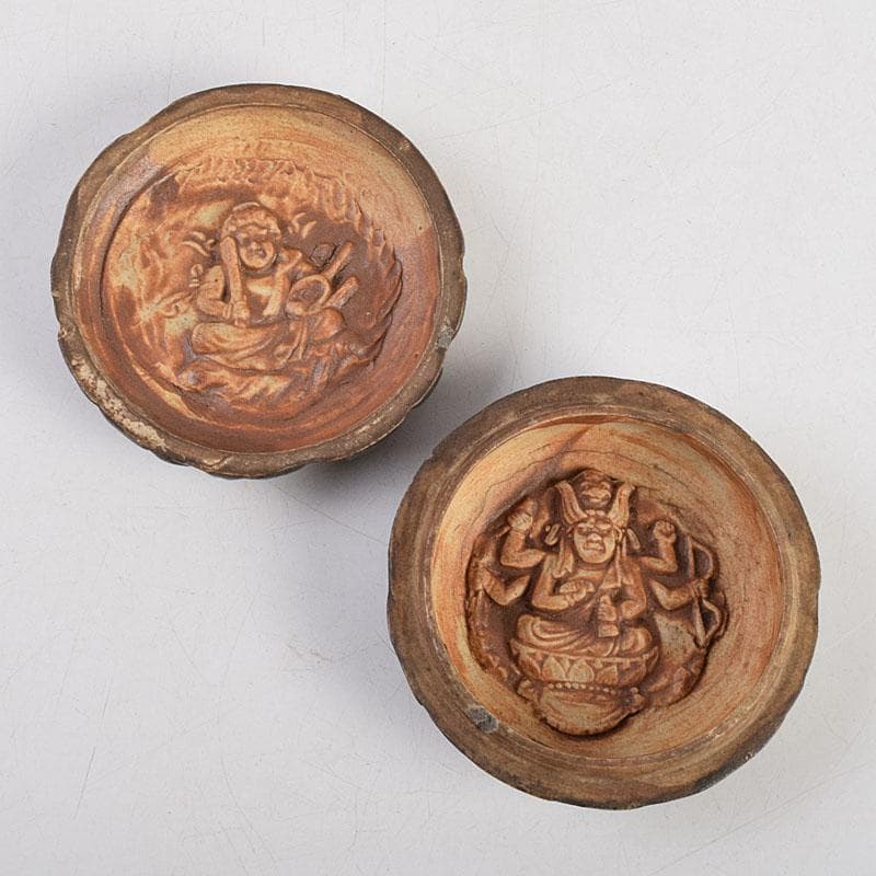 茶道具　交趾焼　獅子文　蓋裏仏像刻　懐中仏　香合　蓋物　C　R9390