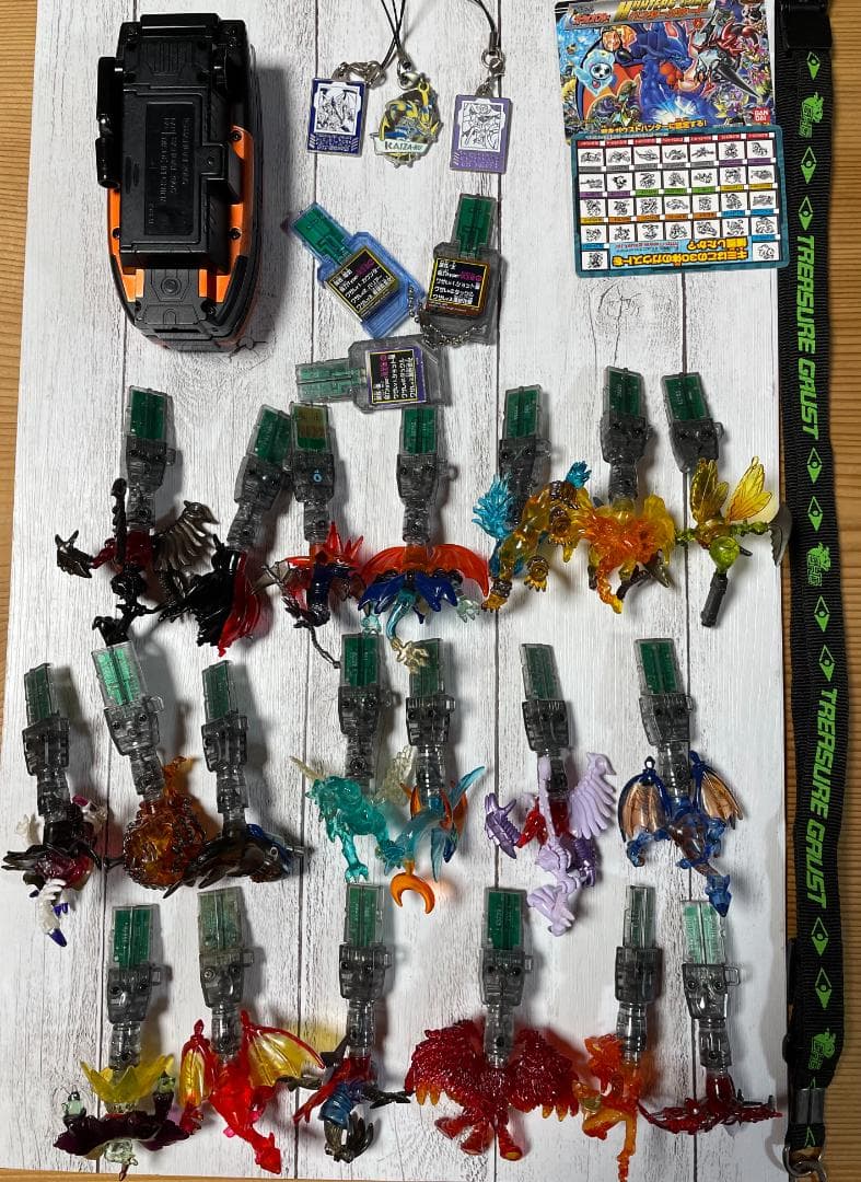 トレジャーガウスト ストラップハンター ストラップガンマン ガウ