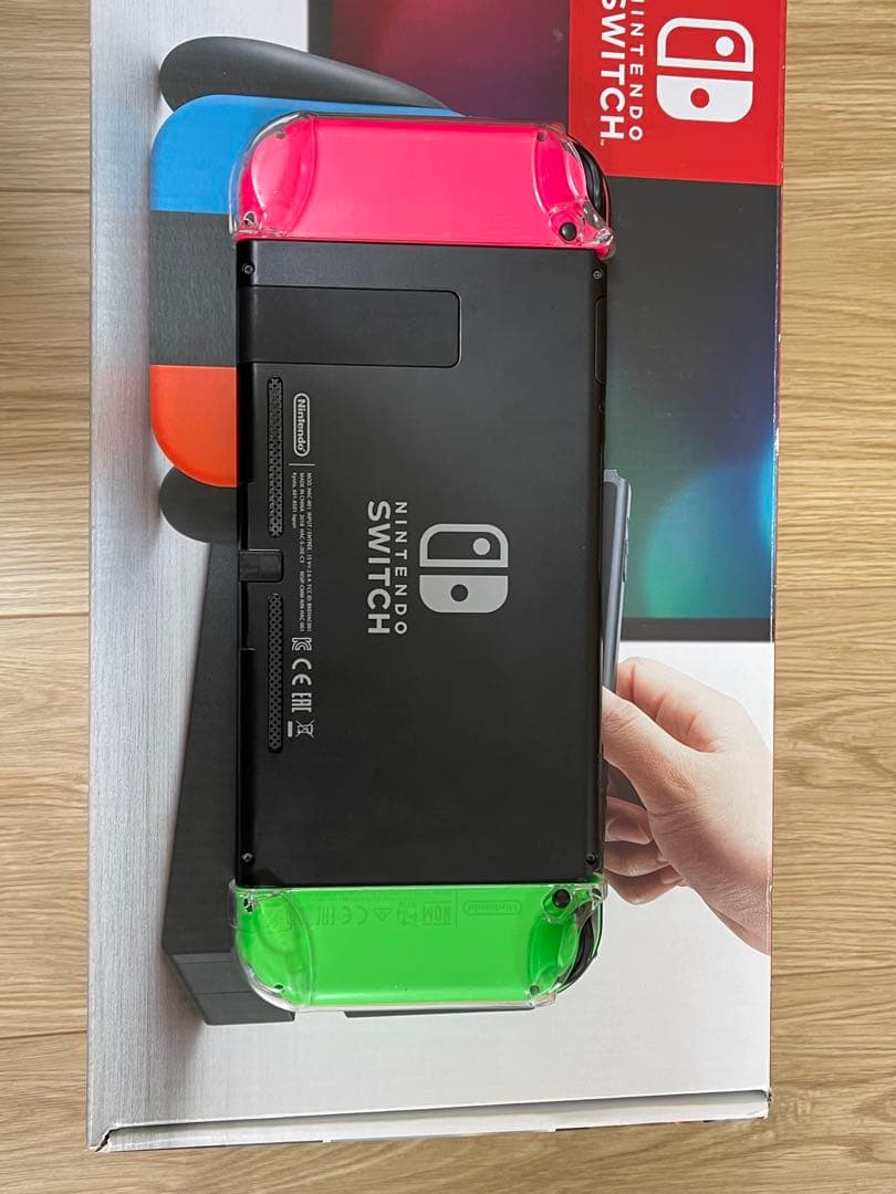 ま*み様 NintendoSwitch 本体 スプラトゥーン　今なら年内即時配送