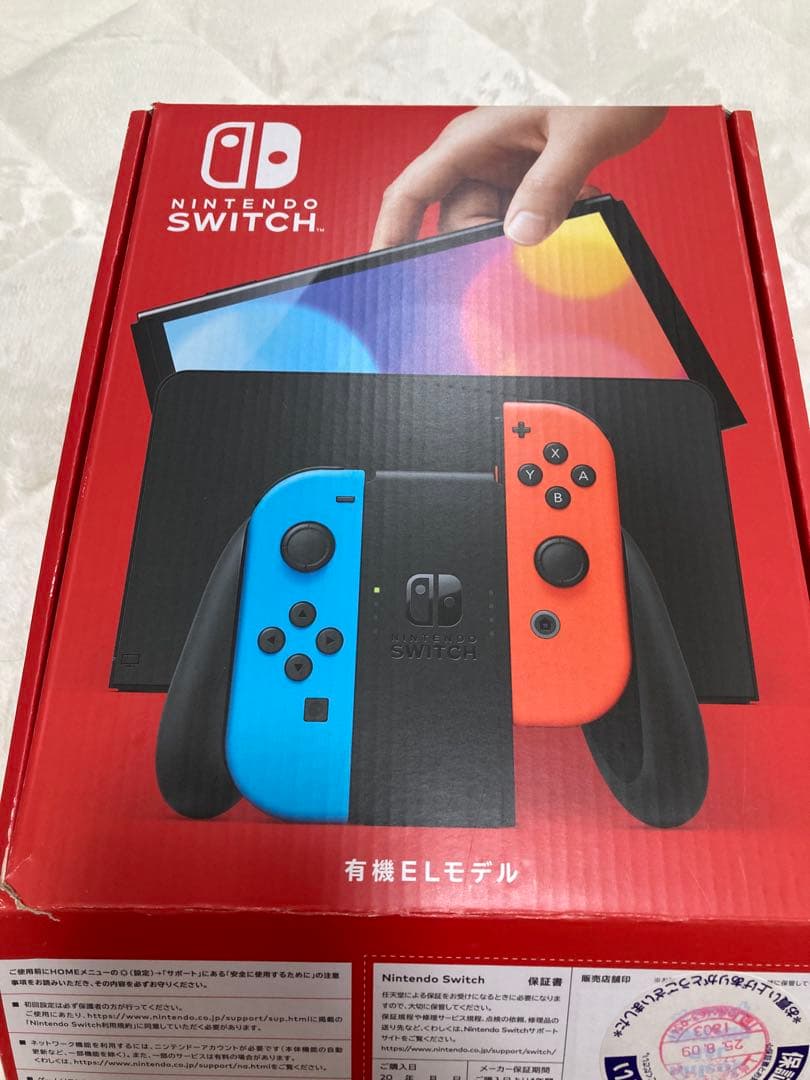 美品　動作OK］2025/8購入　Nintendo Switch 有機ELモデル