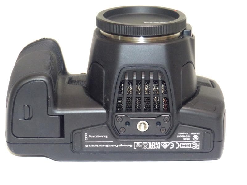 新同 ブラックマジックデザイン BMPCC6K　スモールリグ EFマウント