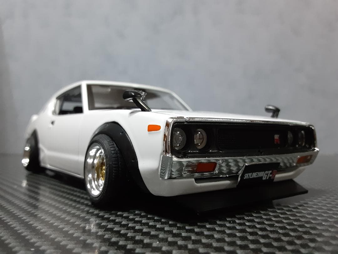 Maisto 1/24 日産 ケンメリ GT-R カスタム改 マークⅢ 金