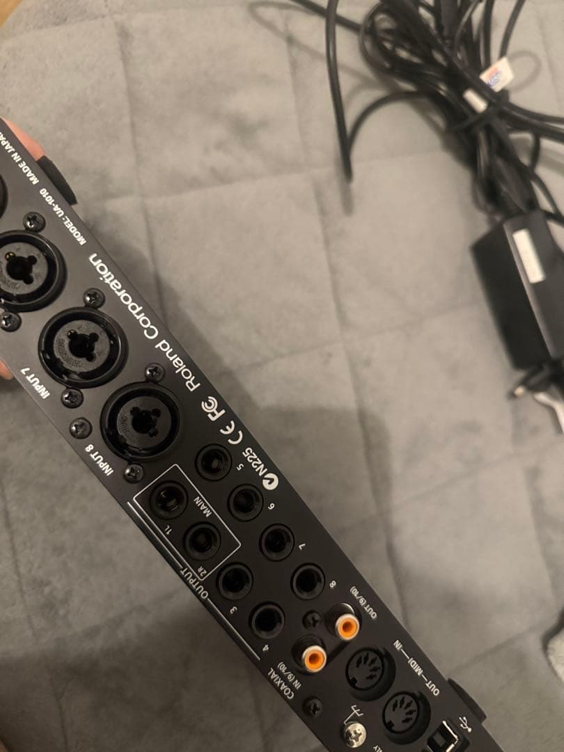 極美品 Roland OCTA-CAPTURE オーディオインターフェイス - メルカリ