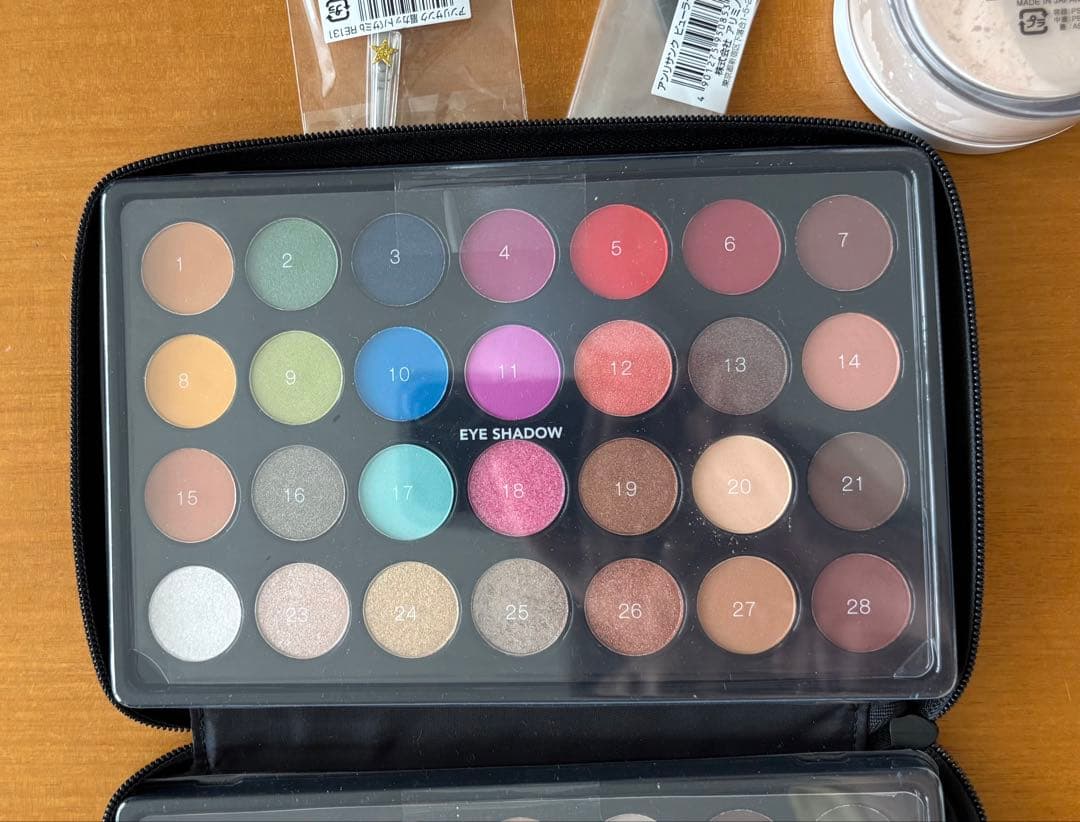 HENRIV アリミノ　化粧ポーチ　メイク道具