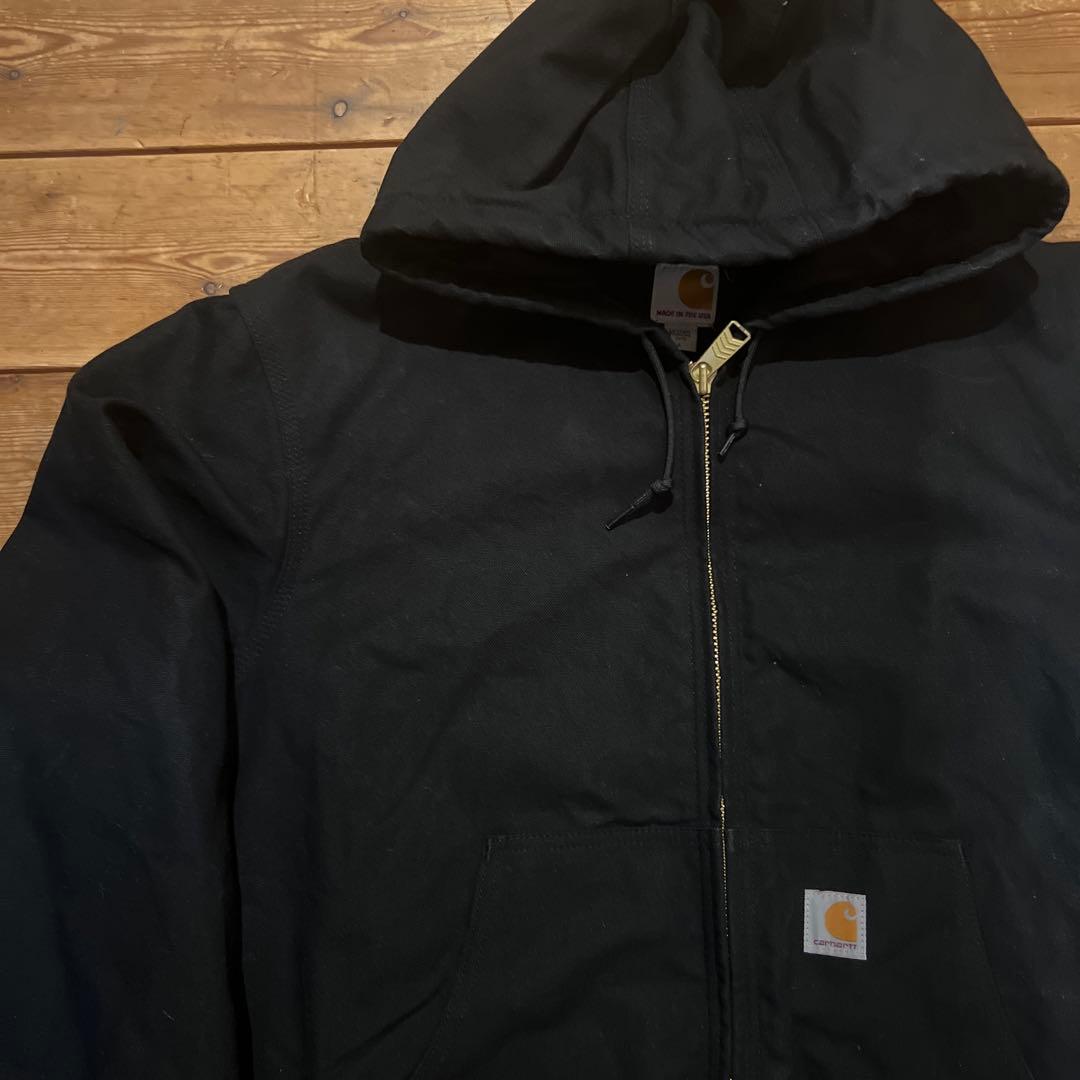 Carhartt アクティブジャケット　黒