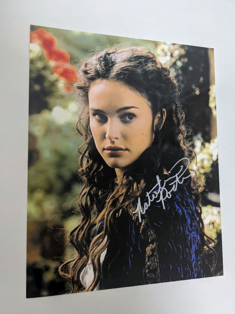 【直筆】パドメ・アミダラ役ナタリー・ポートマン サイン入りポートレート