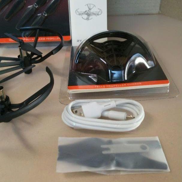 ドローン DJI Tello & 専用ケース + 付属品多数