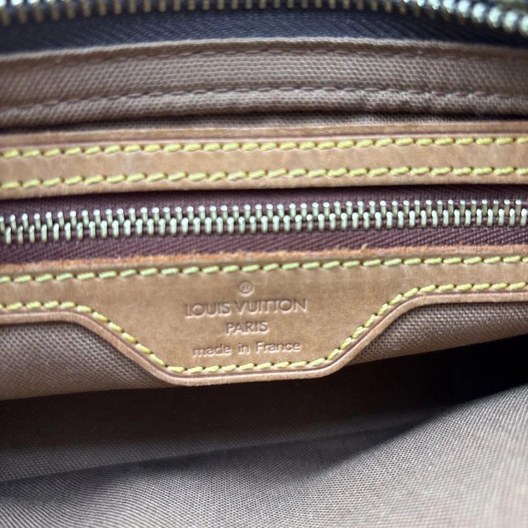 結衣ちゃんママ美品ルイ・ヴィトン モノグラム トロターショルダーバッグ