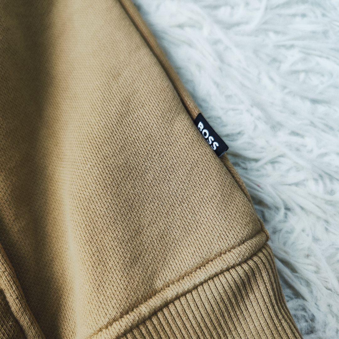 【高級】Hugo Boss★プルオーバーパーカー 刺繍ロゴ Lサイズ