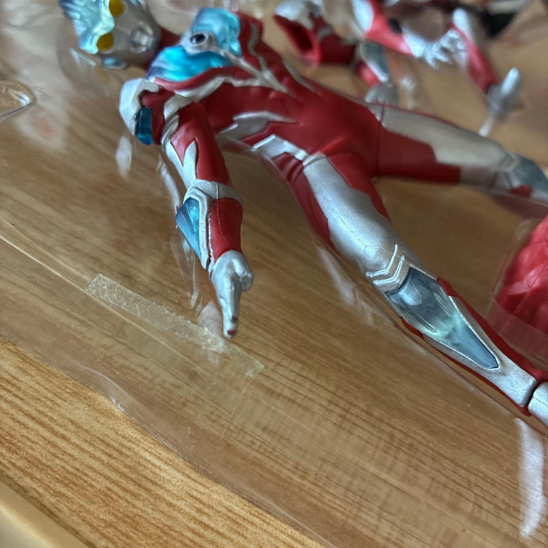 ウルトラマンルミナス　プレミアム　6体