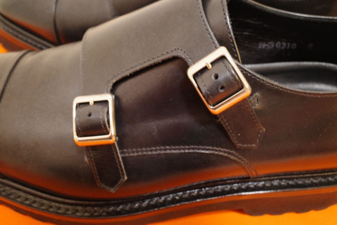 ダブルモンクストラップ