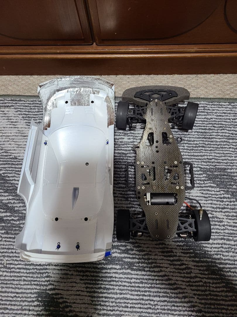 タミヤラジコン　TA04PROカーボンシャーシフルベアNSXボディ付き