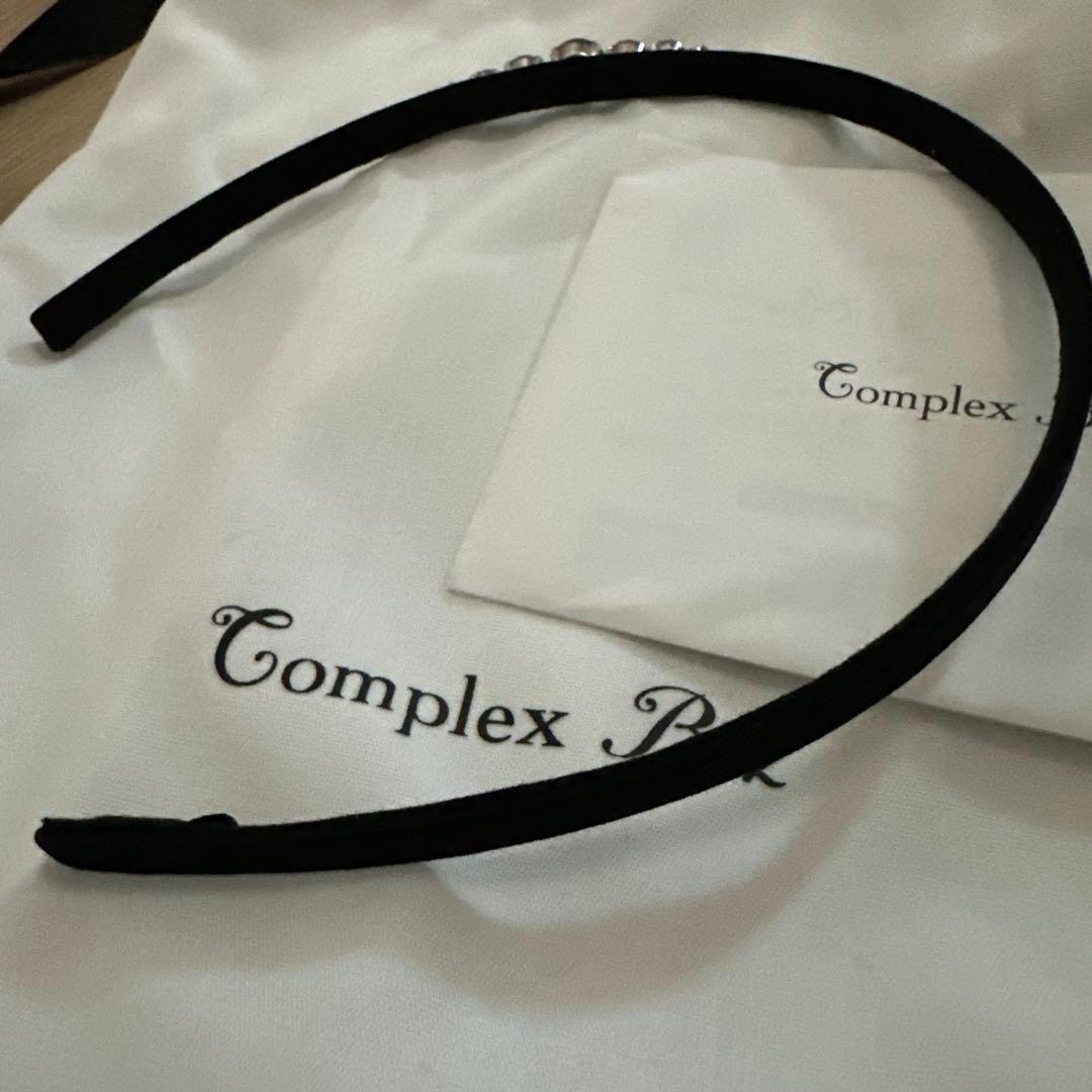 Complex Biz ビジュー付きカチューシャ