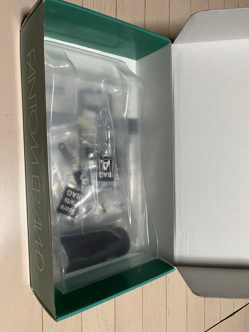 京商FANTOM EP 4WD 未組立