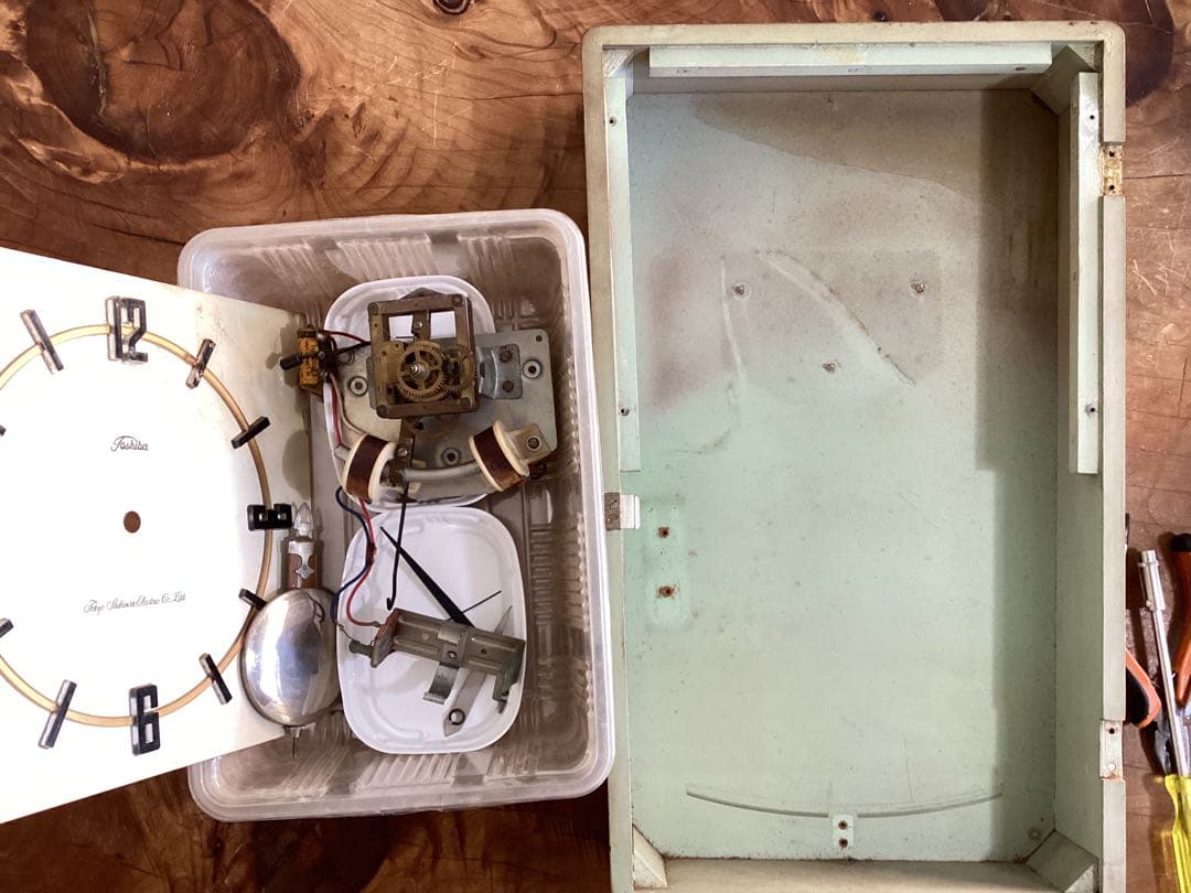 TOSHIBA(東芝)トランジスタ時計　昭和30年代