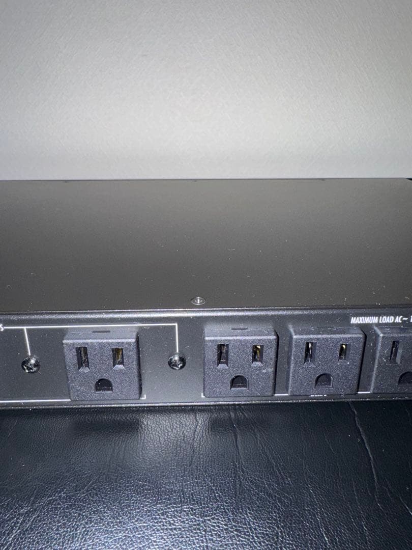 FURMAN ( ファーマン ) P-1800 PFRJ　パワーコンディショナー