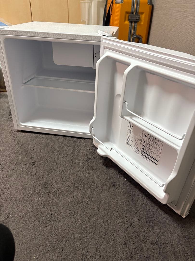 MAXZEN 2022年製 小型冷蔵庫 JR046ML01WH